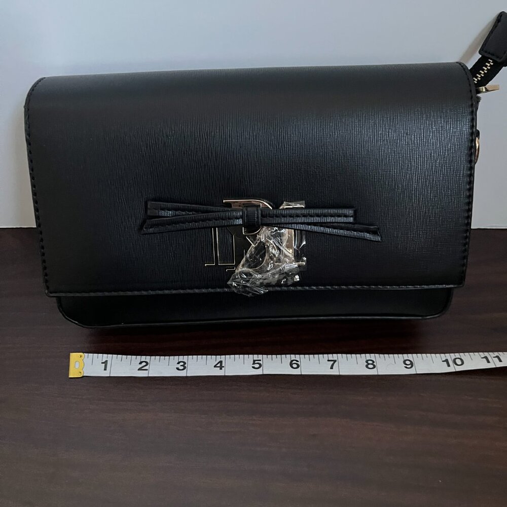 Badgley Mischka Rectangle Shape With Bow Bag Black Crossbody NWT - Picture 3 of 7